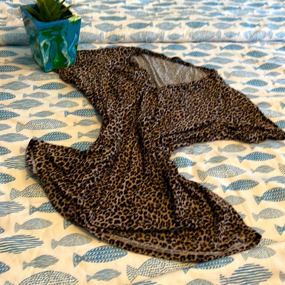 Brand new; Super soft material!$3 if you bundle LAST CALL